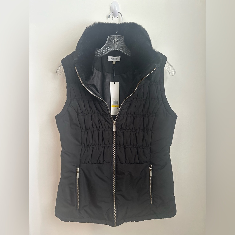 Calvin Klein Women's Black Quilted Vest